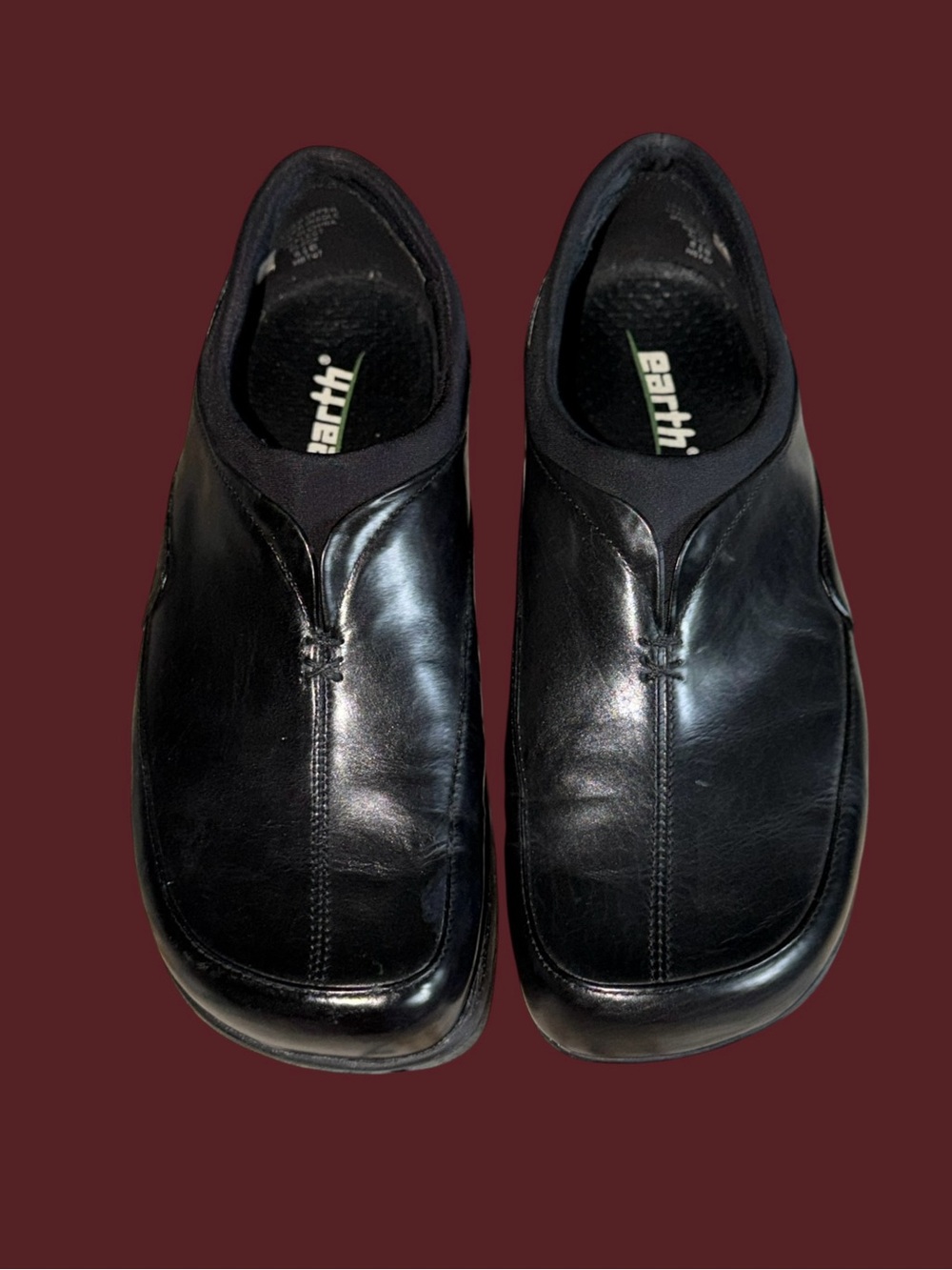 Earth Shoes Black Leather Slip On Loafers Women's Size 6.5 Comfort Minimalist